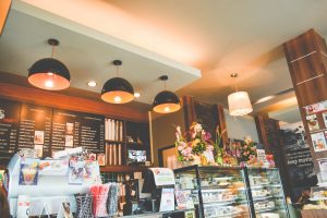 Nouvelle communication « Web Marteking » pour Commerces en Scène by adenatis